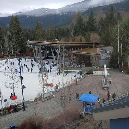 Tyndalstone Lodge 3 Bedroom In The Heart Of Village North Whistler Eksteriør bilde